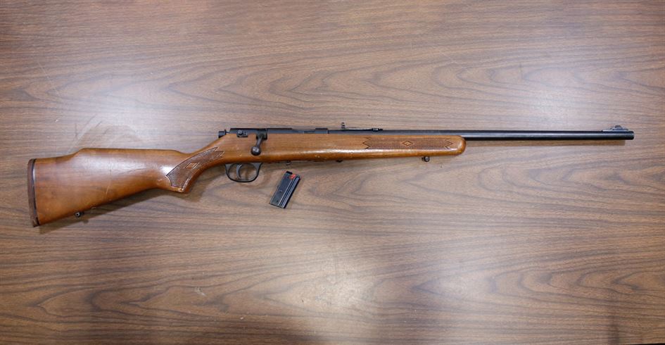 Marlin 880 22LR Police Trade-In Rifle Marlin 880 22LR Police Trade-In Rifle - Marlin Used Gun Collection - Illinois Gun Shop
